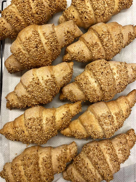 Croissant salati al tartufo con sorgo, avena e quinoa