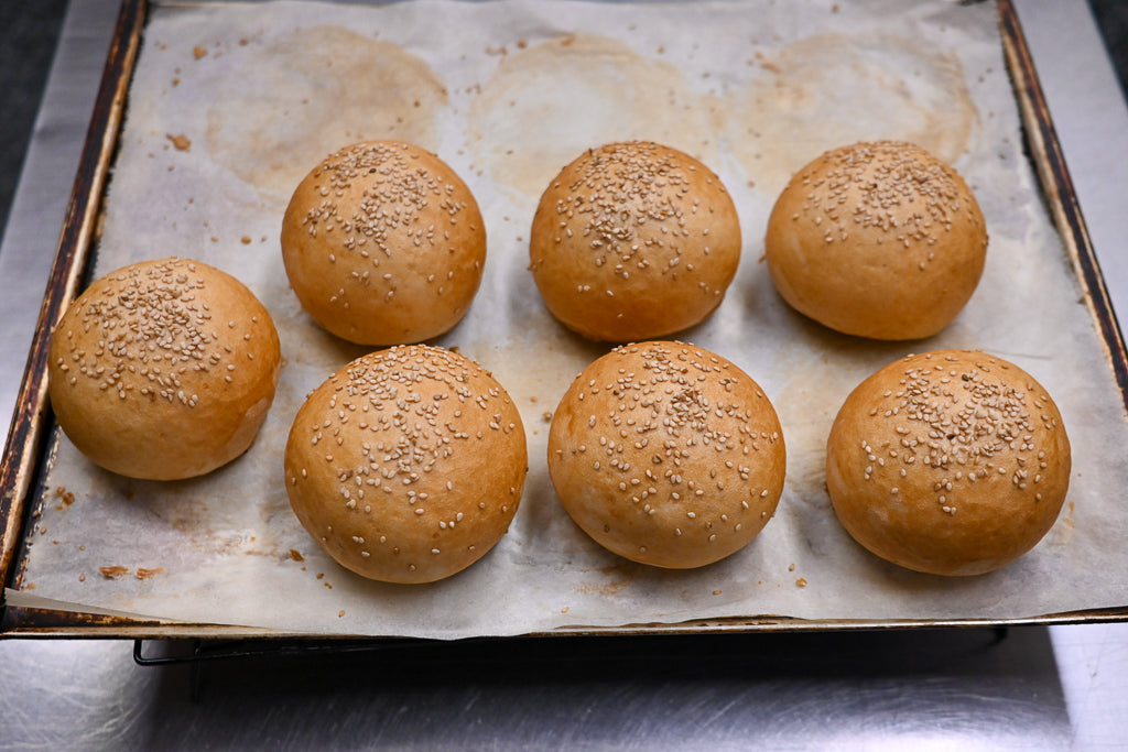 Buns al sesamo per hamburger