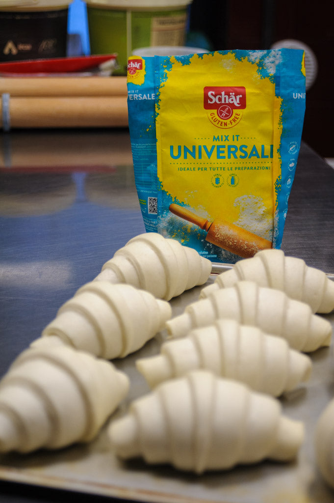 Croissant dolce sfogliato senza glutine con Schär Universale Mix It!