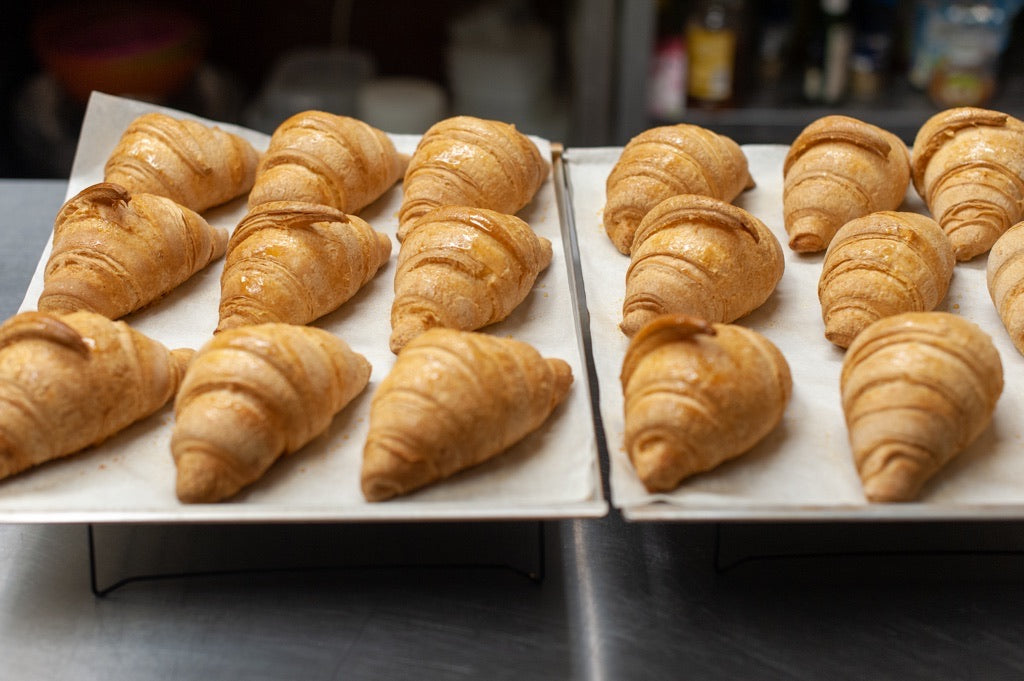 SALTY puff pastry croissant